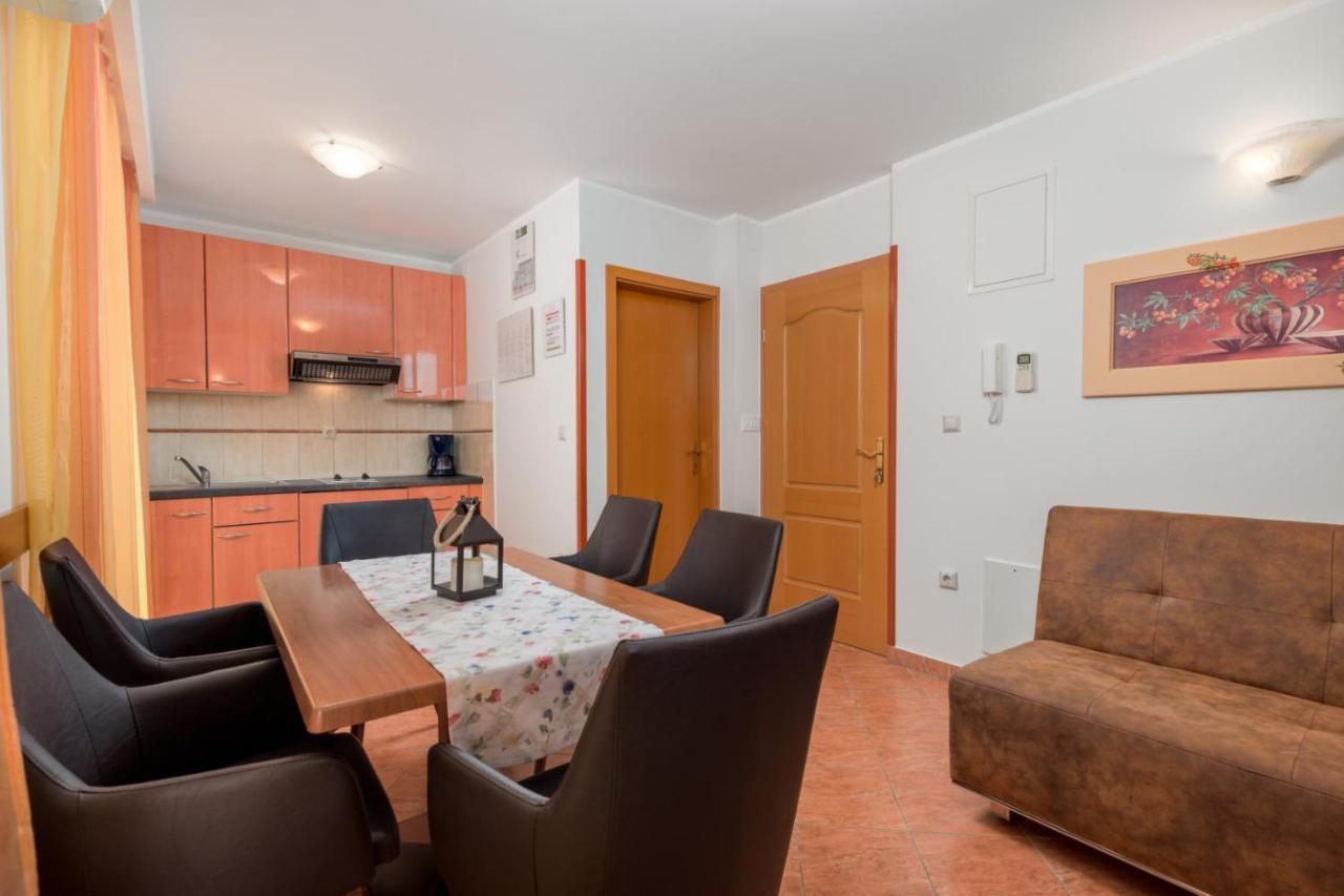 Apartment Drazenka Turato Baska (Krk) Exterior photo